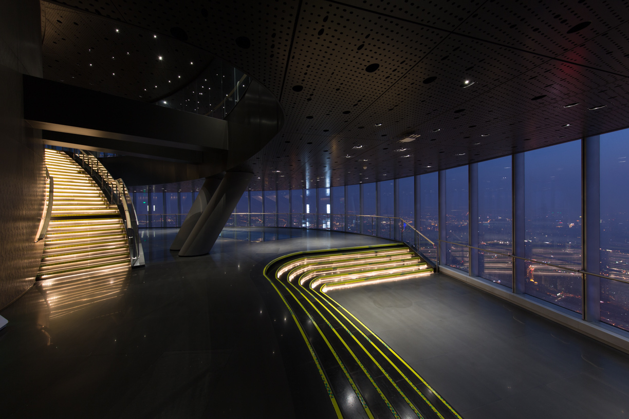 The Shanghai Center, with a total building height of 632 meters, shoulders the important task of demonstrating the sustainable development of the city. 100% Chinese investment and recognized by the dual standards of China Green Building Three Star and US LEED certification. The application of a large number of LED lighting fixtures contributed a lot to this building winning these two awards. Tourist Office